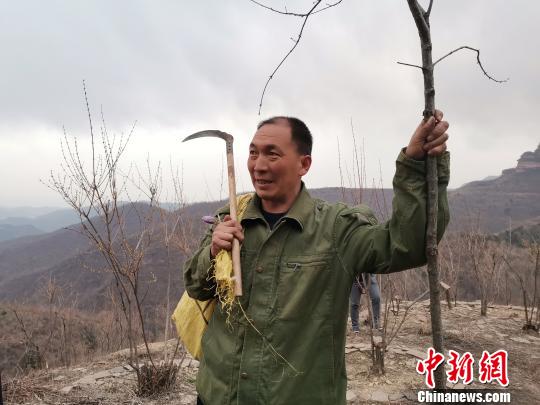 “中国好人”郭海波：他带着21具八路军英烈遗骸回家